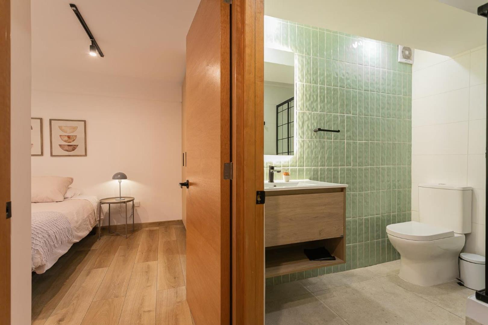 Unwind And Refresh In A Spacious 2-bedroom For 4 Apartamento Santiago de Chile