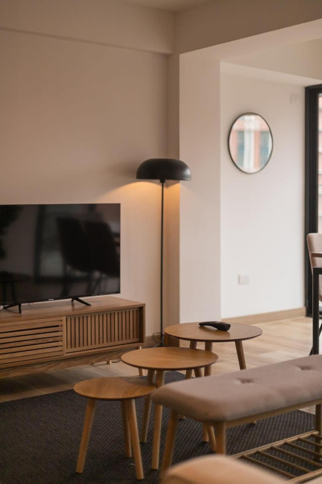 Unwind And Refresh In A Spacious 2-bedroom For 4 Apartamento *